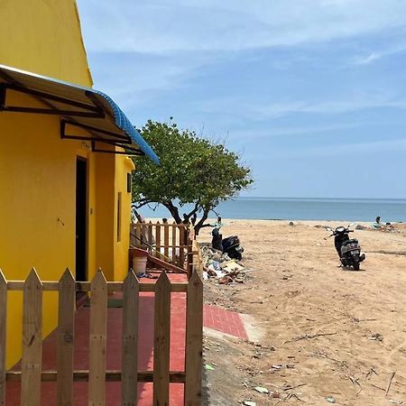 Coral Bay Beach House 1Bhk Пондичери Екстериор снимка